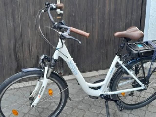 City-E-Bike  NCM Munich  26 Zoll Reifengröße, gebraucht - 1